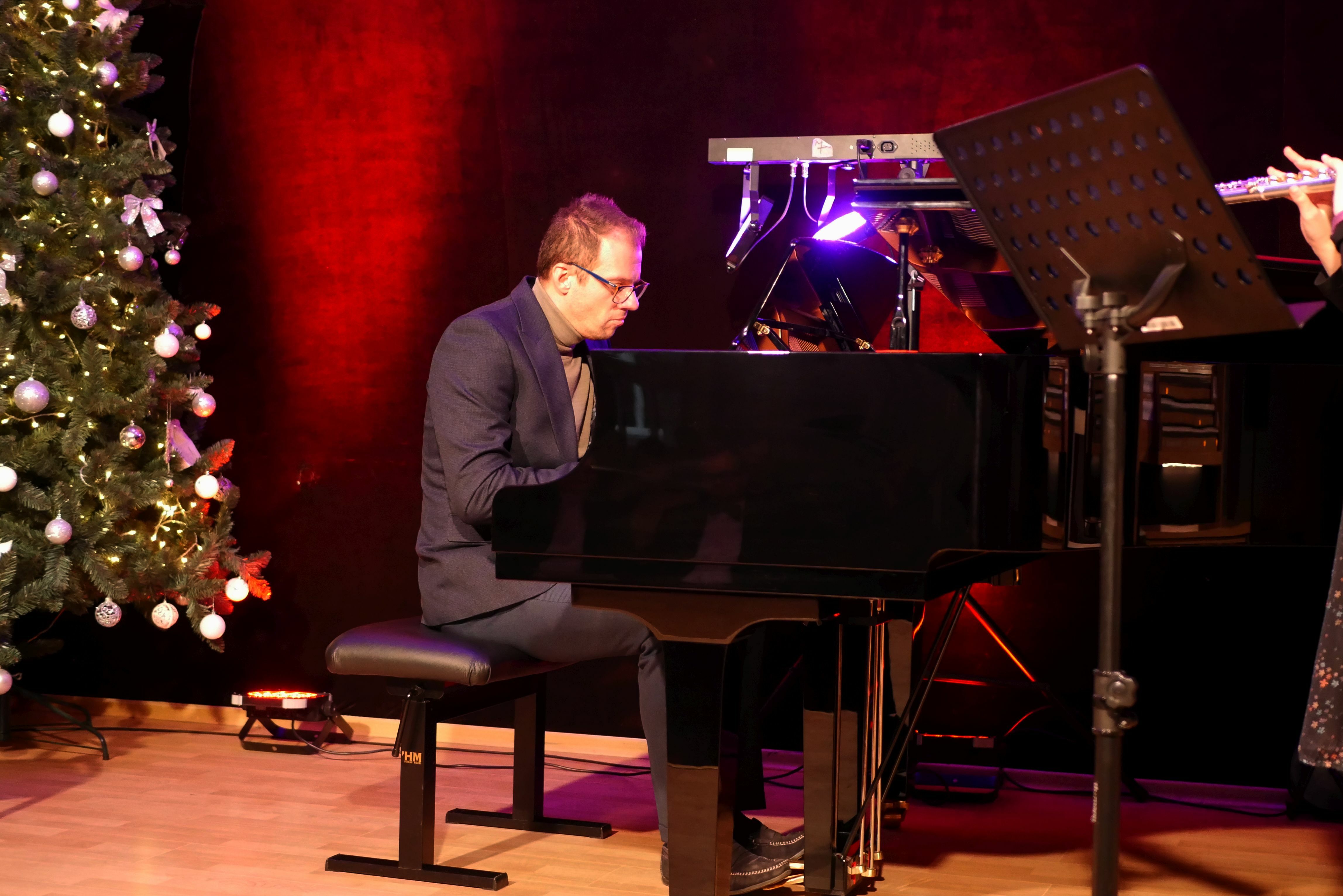 Koncert Świąteczno-Noworoczny - zdjęcie nr 15