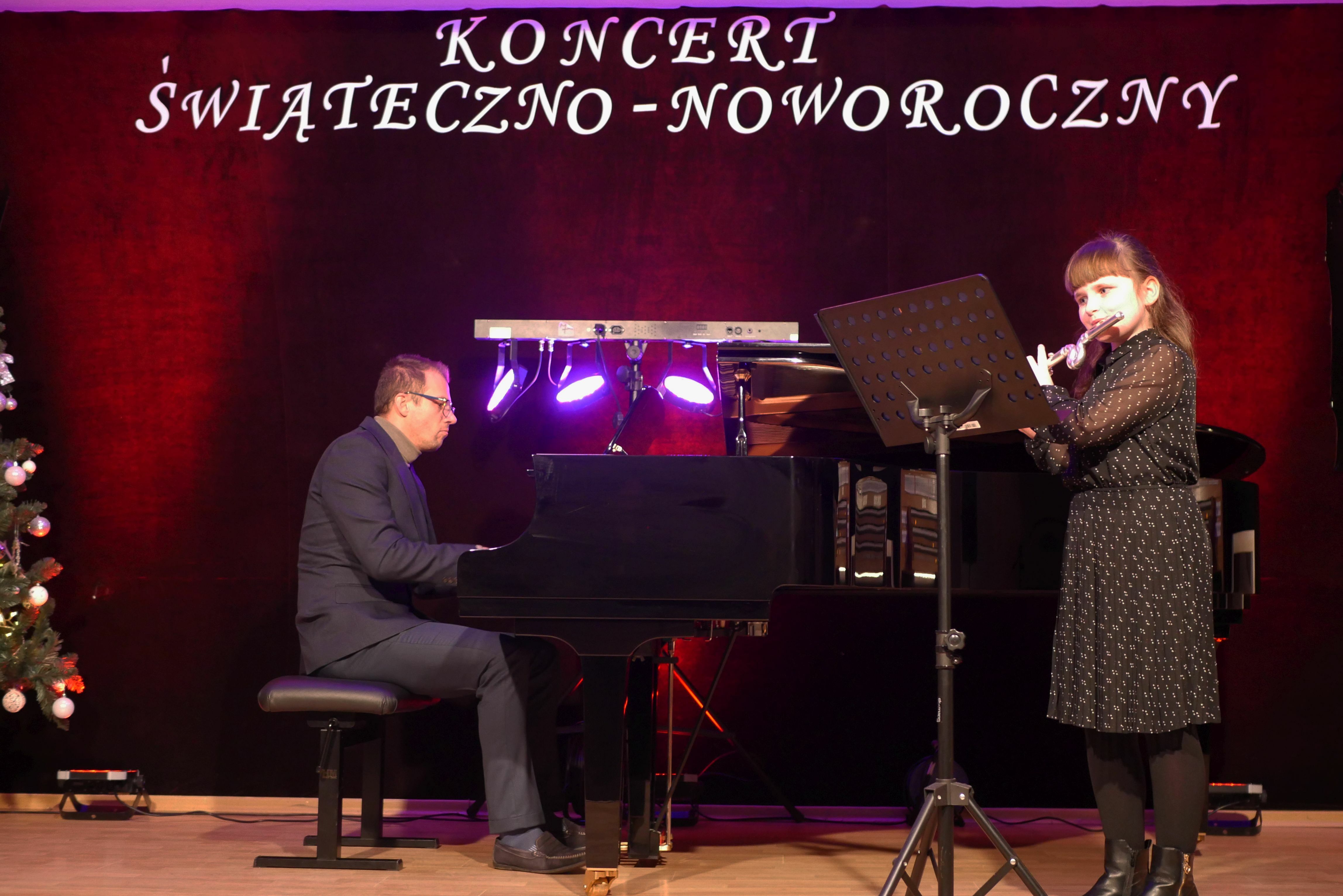 Koncert Świąteczno-Noworoczny - zdjęcie nr 17