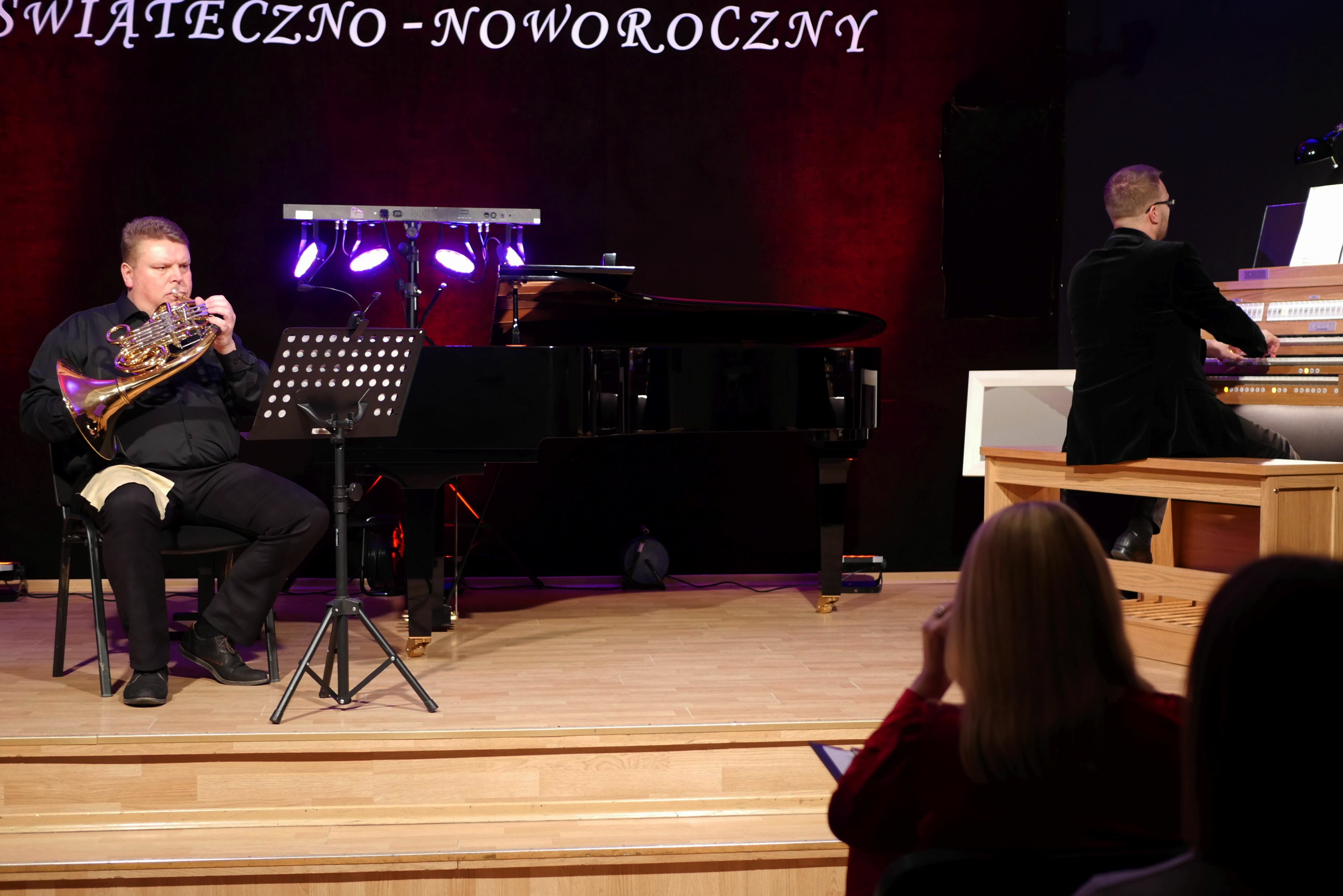 Koncert Świąteczno-Noworoczny - zdjęcie nr 27